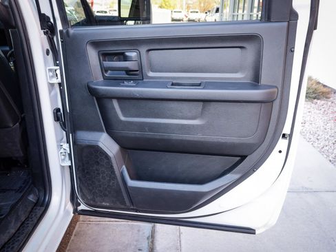 Used 2024 RAM 3500 Tradesman image 28