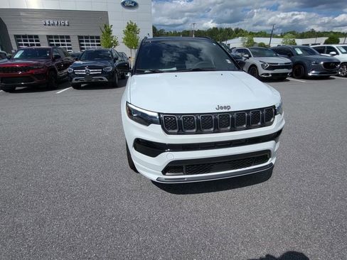 Used 2024 Jeep Compass Limited w/ Driver Assist Group I AWD/4WD image 7