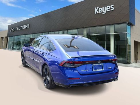 Used 2023 Honda Accord Sport image 7