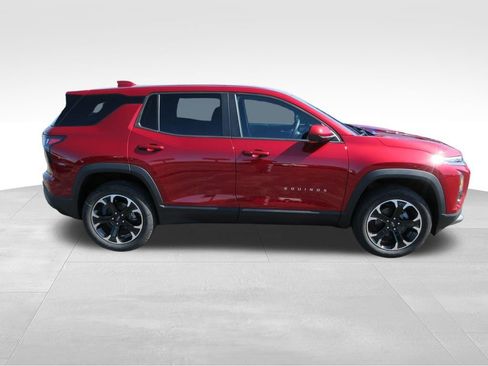 New 2026 Chevrolet Equinox LT w/ Safety and Technology Package FWD image 6
