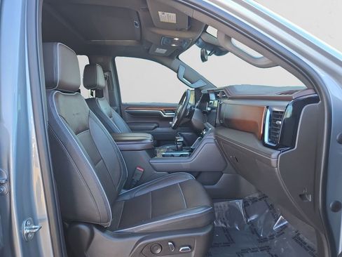 Used 2023 GMC Sierra 1500 Denali w/ Denali Reserve Package image 16