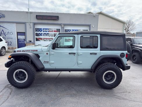 Used 2023 Jeep Wrangler Unlimited Rubicon image 1
