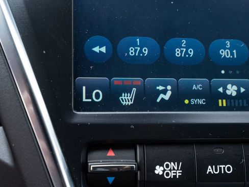 Used 2019 Acura MDX SH-AWD image 37