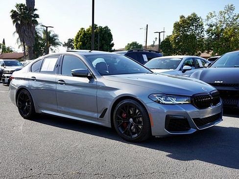 Used 2023 BMW M550i xDrive w/ Shadowloine Package AWD/4WD image 6