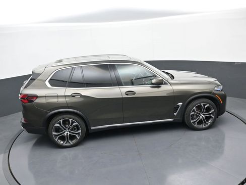 New 2026 BMW X5 xDrive40i AWD/4WD image 35