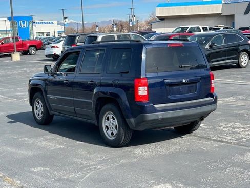 Used 2015 Jeep Patriot Sport w/ Power Value Group image 5
