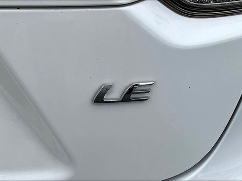 Used 2023 Toyota Corolla LE image 10