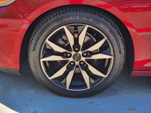 Used 2021 Chevrolet Malibu RS image 17