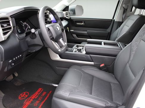 Used 2024 Toyota Tundra SR5 w/ SR5 Premium Package image 8