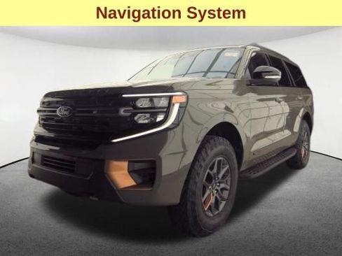 Used 2025 Ford Expedition Tremor AWD/4WD image 4