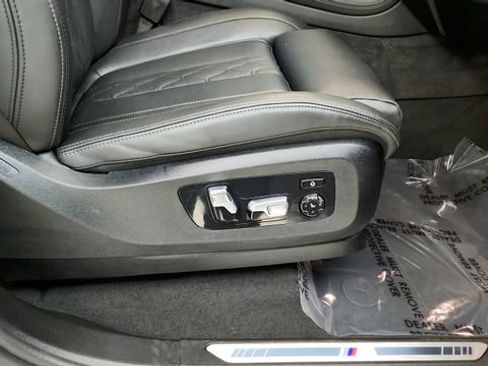 Used 2025 BMW X7 xDrive40i w/ Executive Package AWD/4WD image 38