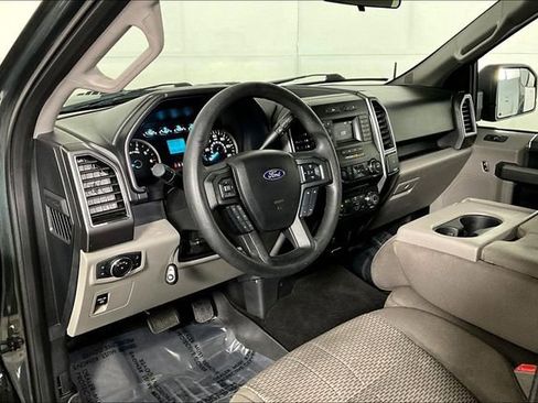Used 2018 Ford F150 XLT image 13