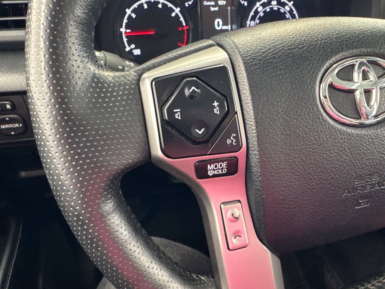 Used 2023 Toyota 4Runner SR5 Premium w/ Moonroof Package AWD/4WD image 20