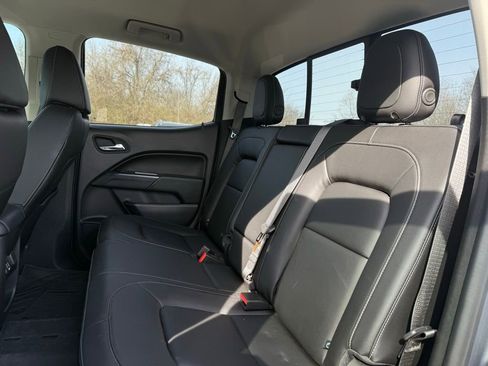 Used 2022 Chevrolet Colorado ZR2 image 11