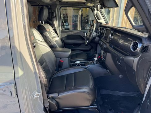 Used 2023 Jeep Wrangler Unlimited Rubicon 392 w/ Xtreme Recon 35" Tire Package image 15