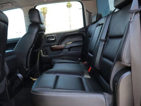 Used 2015 GMC Sierra 1500 SLT w/ SLT Crew Cab Value Package RWD image 14