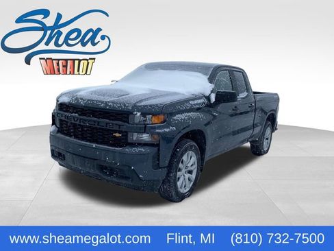 Used 2019 Chevrolet Silverado 1500 Custom w/ Custom Convenience Package image 1