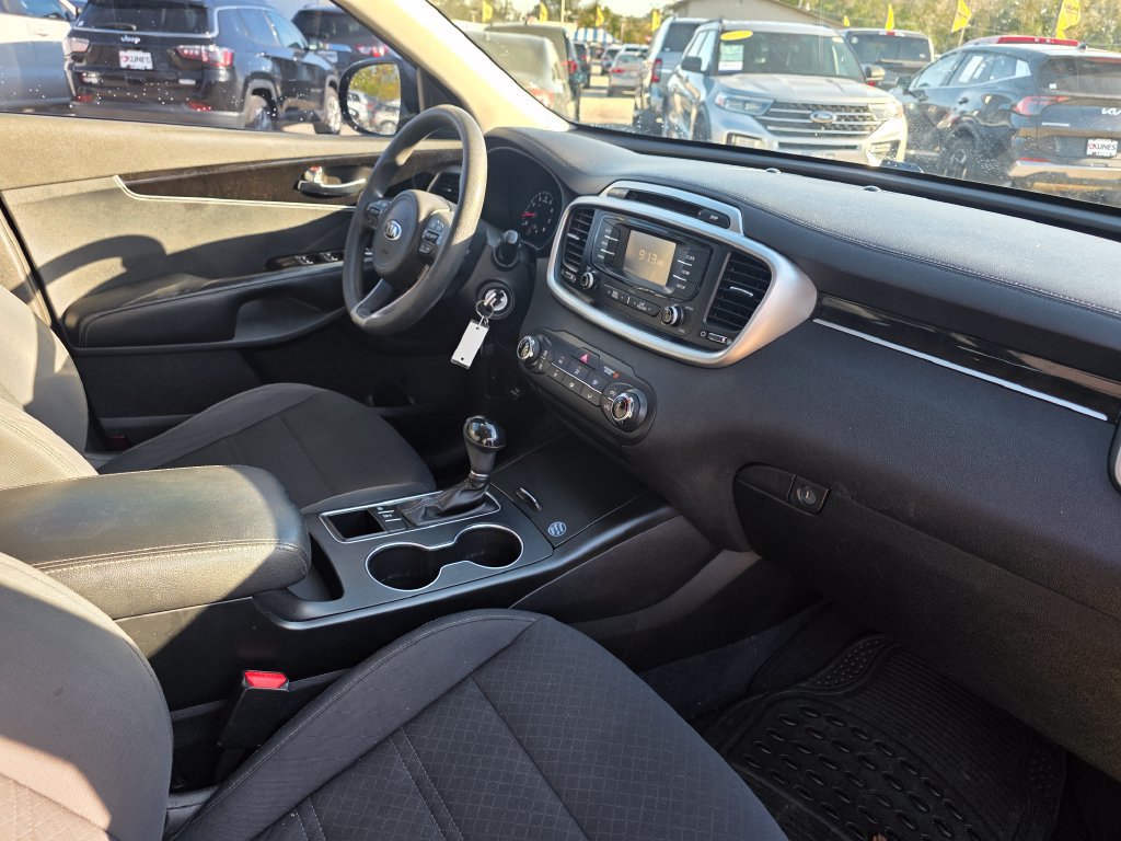 Used 2016 Kia Sorento LX AWD/4WD image 23