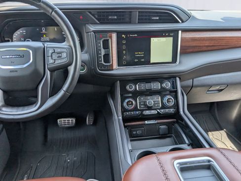 Certified 2024 GMC Yukon Denali Ultimate AWD/4WD image 23
