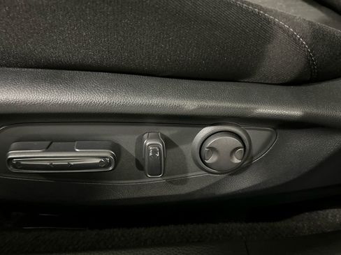 Used 2023 Honda Accord Sport image 11