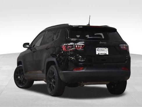 New 2026 Jeep Compass Latitude image 2