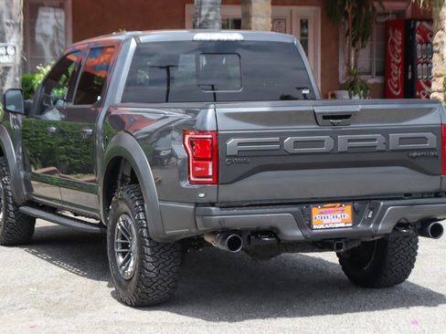 Used 2020 Ford F150 Raptor w/ Equipment Group 802A Luxury AWD/4WD image 6