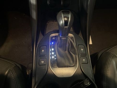 Used 2018 Hyundai Santa Fe Sport image 24