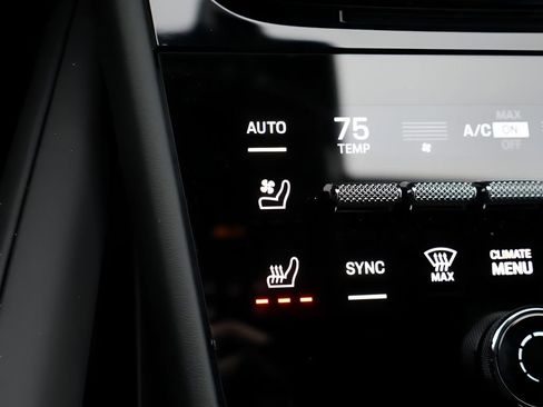 New 2026 Porsche Cayenne GTS image 26