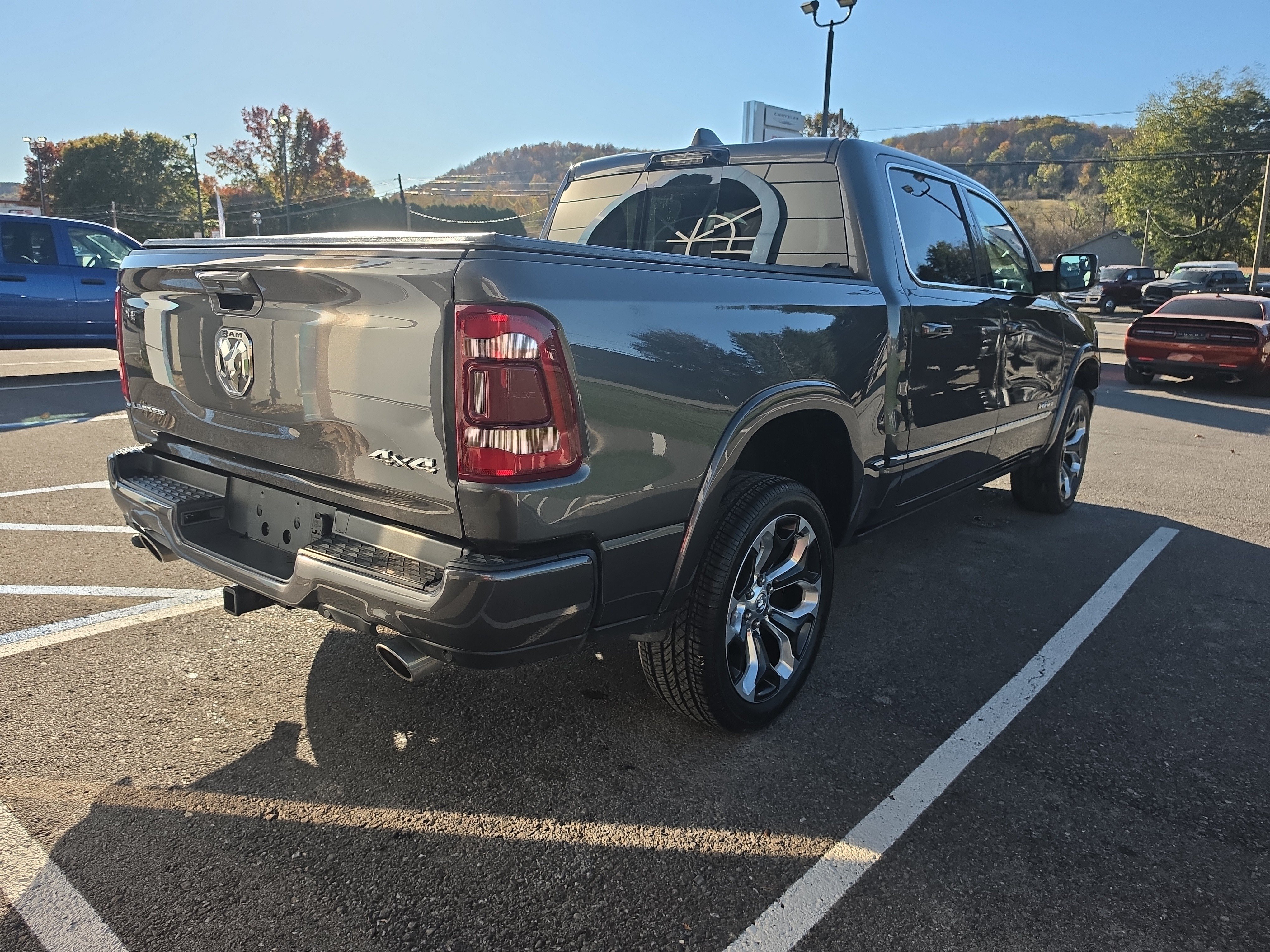 Used 2024 RAM 1500 Limited AWD/4WD image 3
