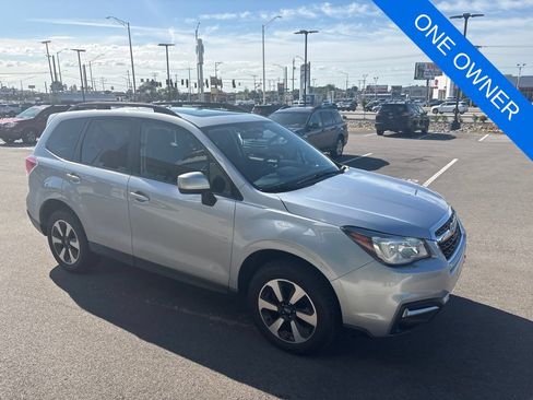 Used 2017 Subaru Forester 2.5i Premium w/ All-Weather Package AWD/4WD image 1