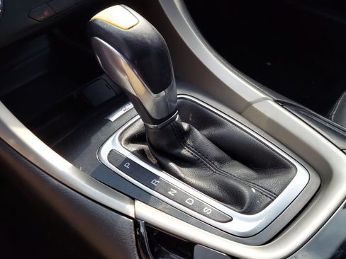 Used 2013 Ford Fusion SE FWD image 14