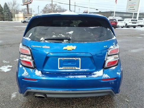 Used 2017 Chevrolet Sonic LT w/ Fun and Sun Package image 6