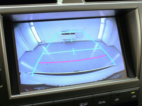 Used 2014 Lexus GX 460 image 61