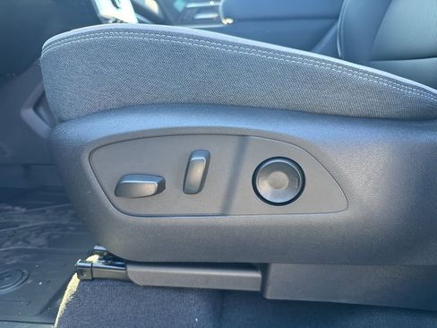 New 2026 GMC Sierra EV Elevation w/ LPO, Elevation Dark Package image 22