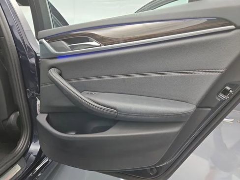 Used 2019 BMW 540i xDrive w/ Convenience Package image 28