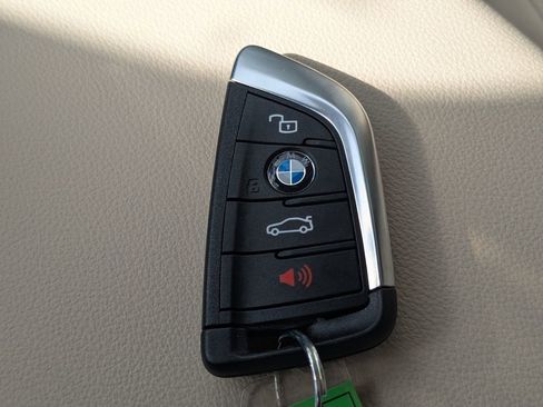 Used 2024 BMW X3 sDrive30i w/ Convenience Package w/ZPA image 16