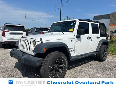 Used 2014 Jeep Wrangler Unlimited Sport w/ Quick Order Package 24S AWD/4WD image 7