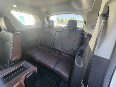 Certified 2025 Honda Pilot Elite image 15