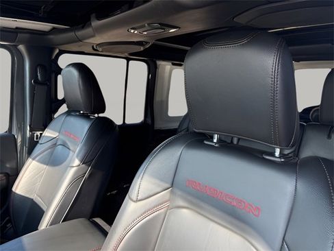 Used 2021 Jeep Wrangler Unlimited Rubicon w/ Uconnect 4C Nav & Sound Group image 8