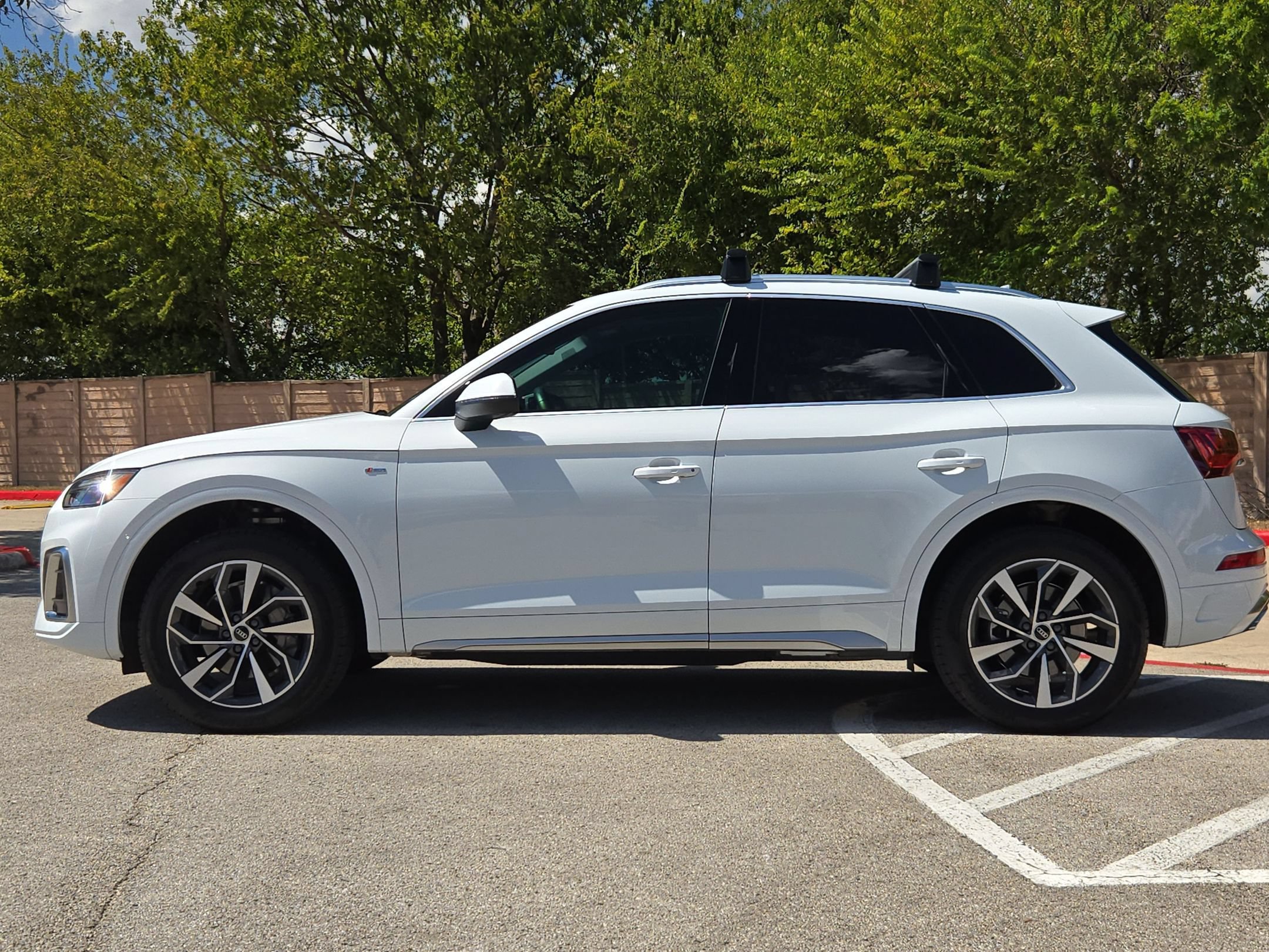 Used 2024 Audi Q5 2.0T Premium Plus w/ Premium Plus Package AWD/4WD image 6