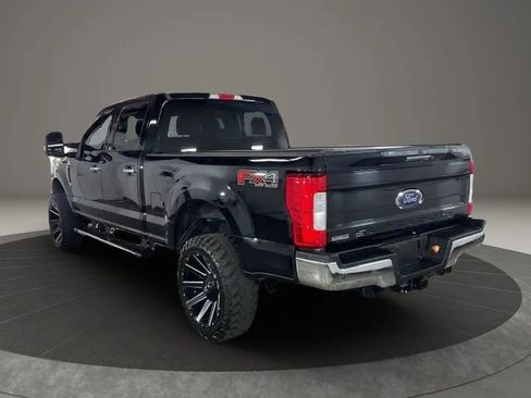 Used 2018 Ford F250 Lariat w/ Chrome Package AWD/4WD image 7