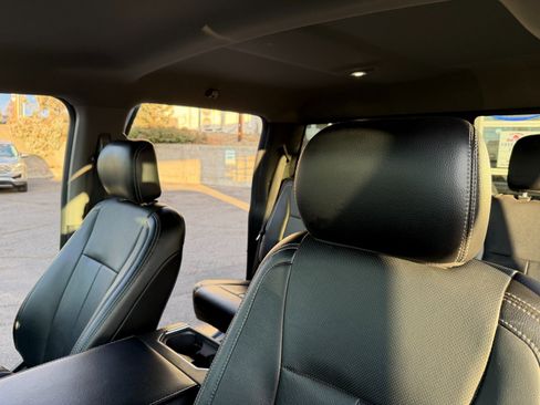 Used 2018 Ford F150 Lariat image 11