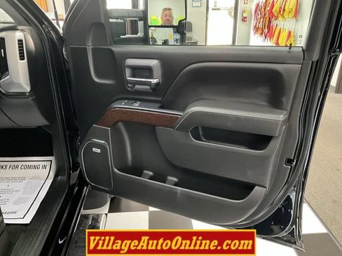 Used 2018 GMC Sierra 1500 SLT AWD/4WD image 35