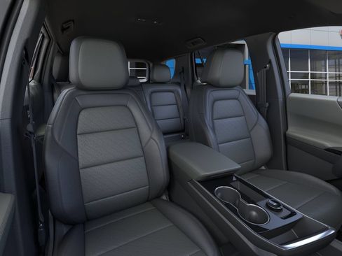 New 2027 Chevrolet Equinox LT w/ Convenience Package II AWD/4WD image 16