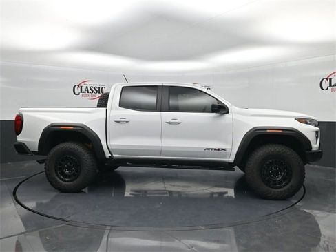 New 2024 GMC Canyon AT4X w/ AT4X AEV Edition image 6