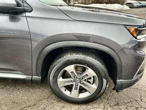 Used 2025 Honda Pilot EX-L image 20