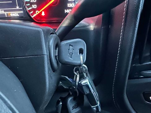 Used 2018 Chevrolet Silverado 1500 LTZ w/ Sport Package image 33