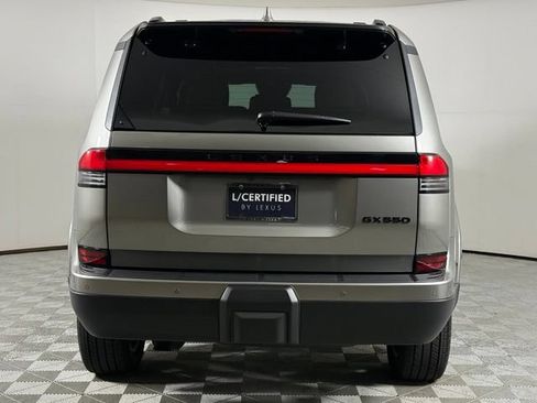 Certified 2025 Lexus GX 550 w/ Accessory Package (2T) AWD/4WD image 8