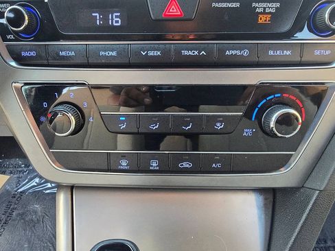 Used 2016 Hyundai Sonata SE FWD image 31