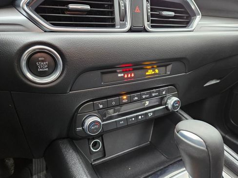 Certified 2025 MAZDA CX-5 AWD 2.5 S w/ Preferred Package image 23